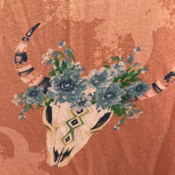 (Small) Mauve Mid Western Floral Cow Skull Top - Picture 3 of 5